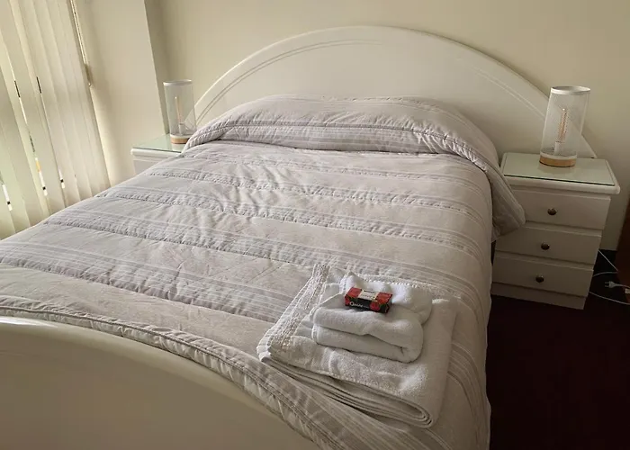 Acogedor departamento en San Isidro con excelente vista
